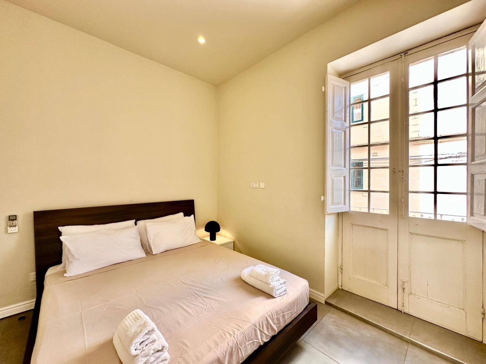 Appartement Charming Flat Off The Sea Front à Gzira Extérieur photo