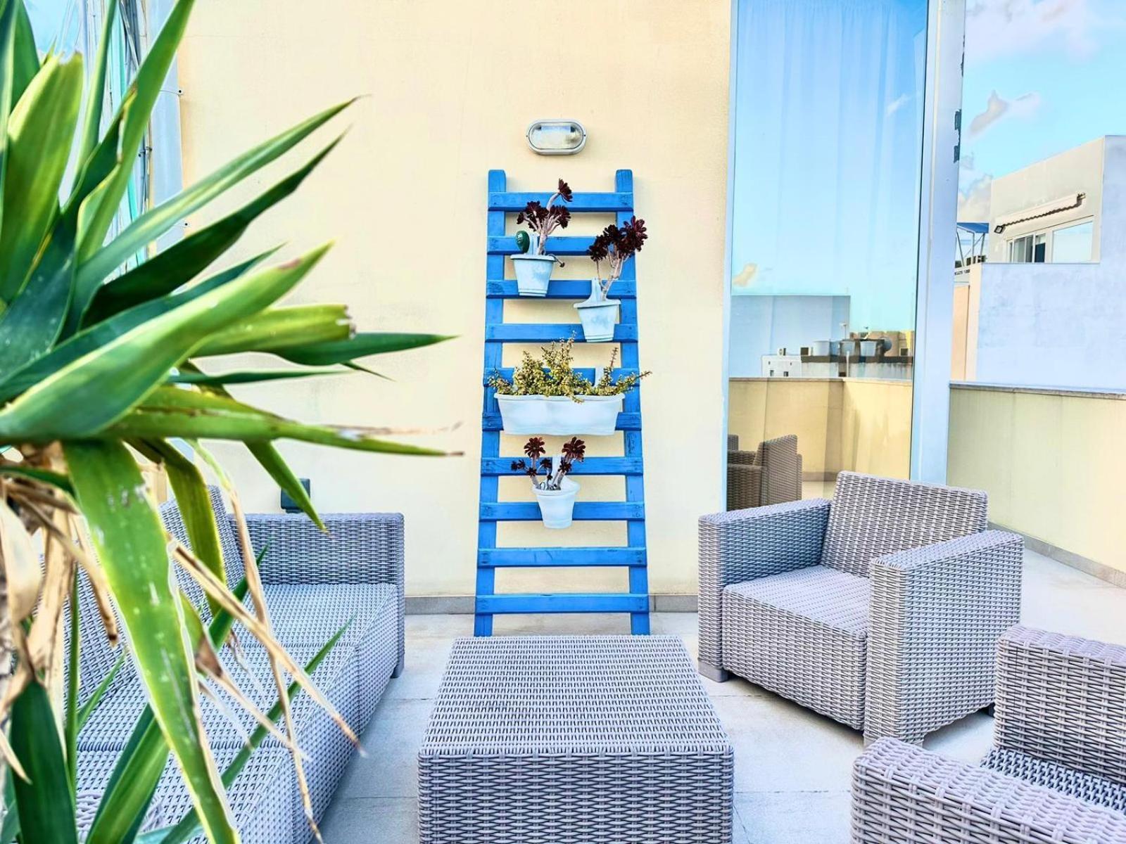 Appartement Charming Flat Off The Sea Front à Gzira Extérieur photo
